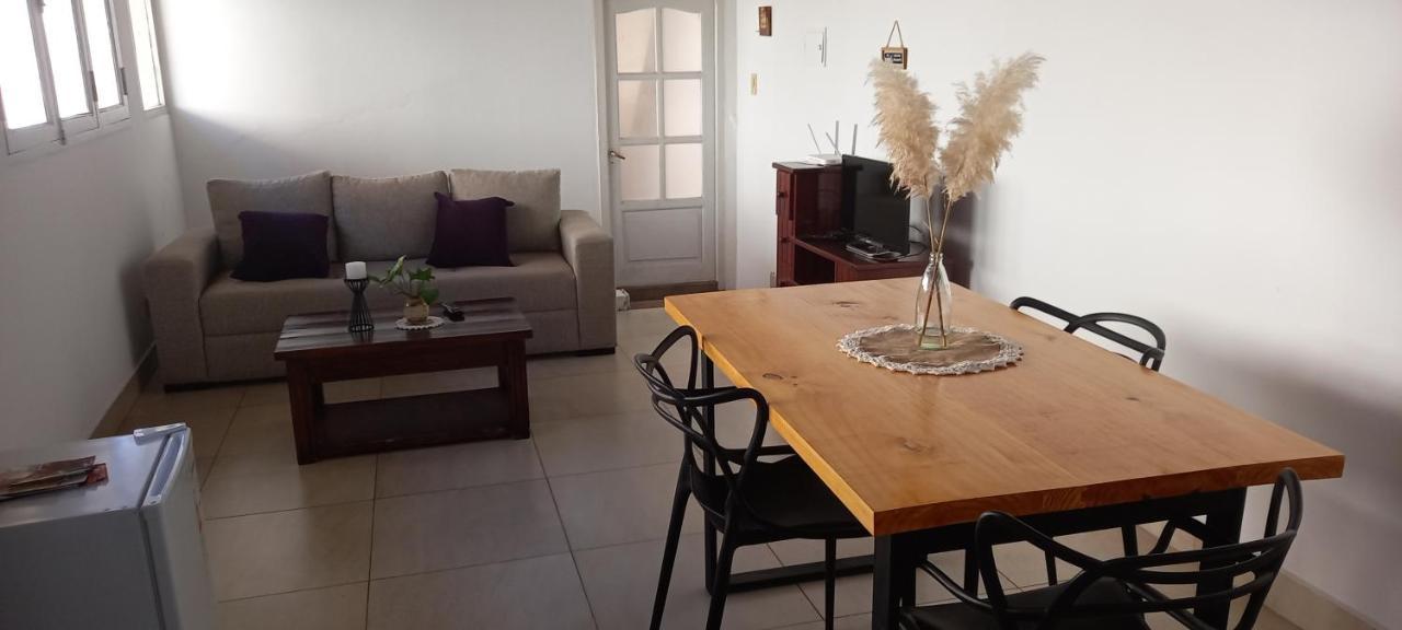 Hospedaje Vacacional Parque Lineal San Salvador de Jujuy Ngoại thất bức ảnh